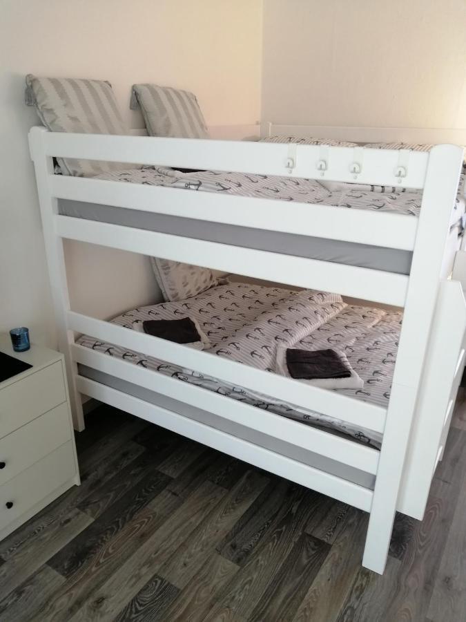 Apartment Fewo Kliff Watt Nr4 Terasse Erdgeschoss 800mtr Zum In Seitenstrasse